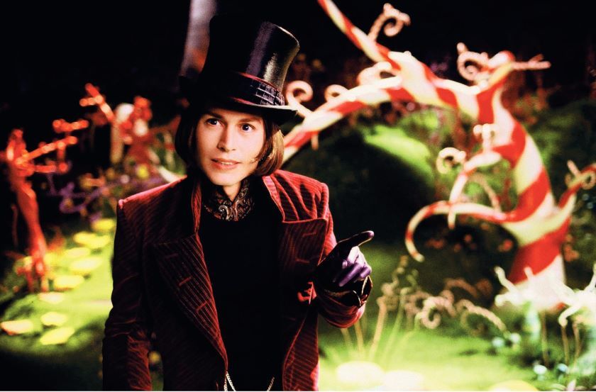 Charlie and the Chocolate Factory Picture 27.Movie medium shot of Johnny Depp as Willy Wonka. 